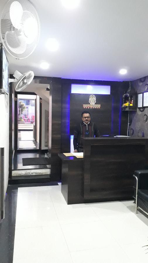 Hôtel Raj Residency & Banquet à Patna  Extérieur photo